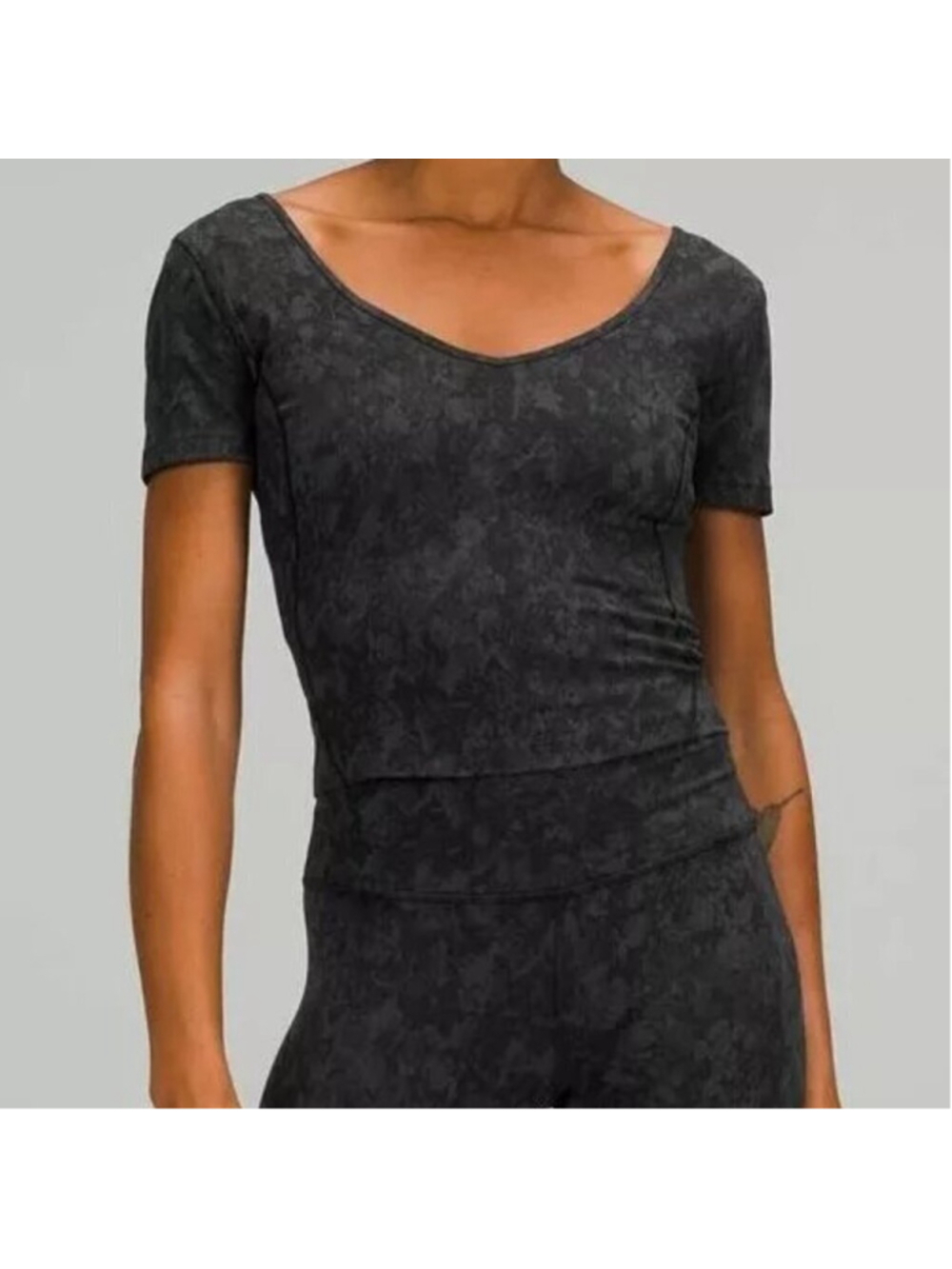 Lululemon Hideaway Camo Coal Gray Align Nulu Stretch Cropped T-Shirt Top